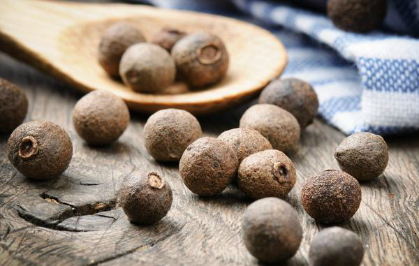 البهار هو نوع من التوابل الشعبية