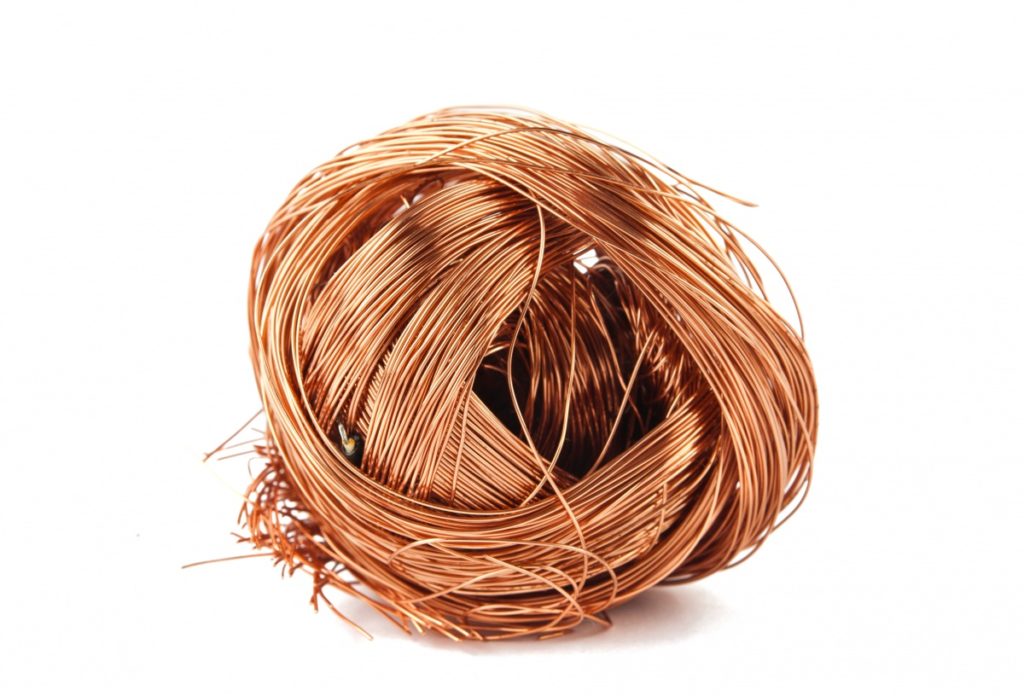 구리선은 역병에 대한 치료제입니다.