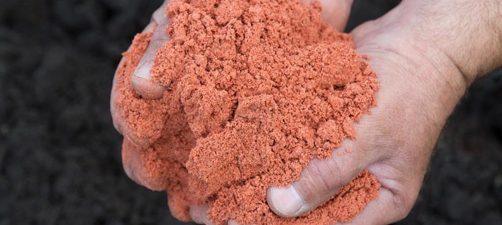 A kálium-műtrágyák rózsaszín vagy szürke granulátumok.