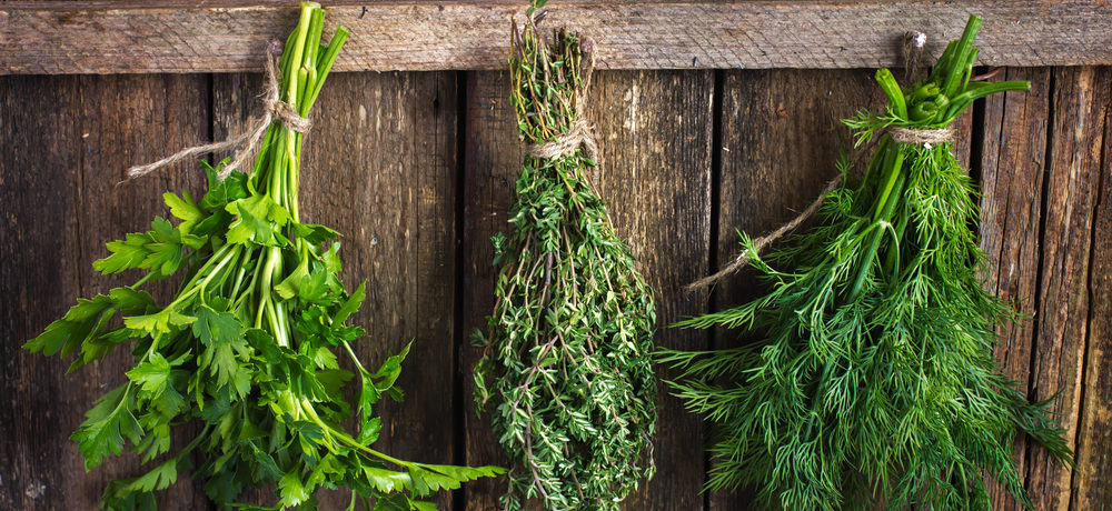 Zöldségek szárítása csokrokban