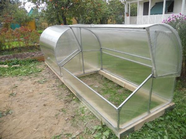 Drivhus med et sammenklappeligt, ikke-aftageligt tag - Cabriolet Drivhus med et sammenklappeligt, ikke-aftageligt tag - Cabriolet