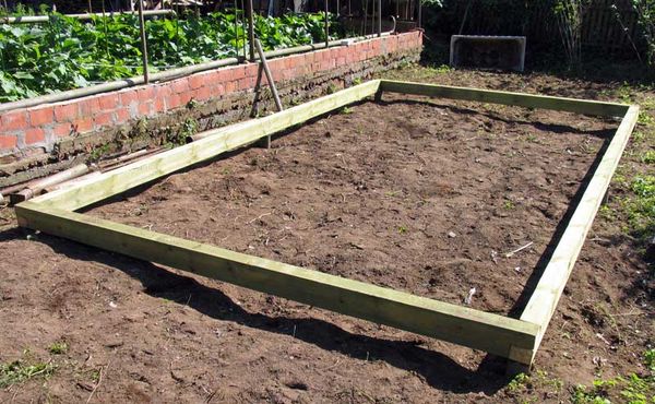 Vietas izvēle un pamatu uzbūvēšana Vietas izvēle un pamatu uzbūvēšana