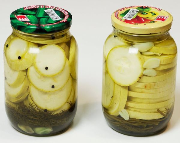 Marinētas cukīni ziemai ar sterilizāciju Marinētas cukīni ziemai ar sterilizāciju