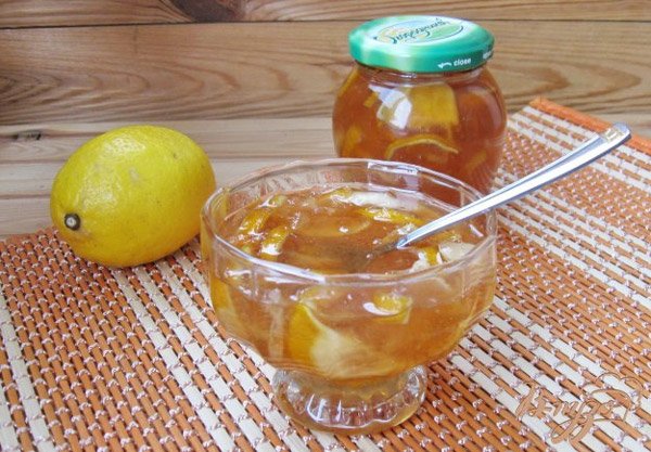 Citronu ievārījums šķēlēs ar miziņu Citronu ievārījums šķēlēs ar miziņu