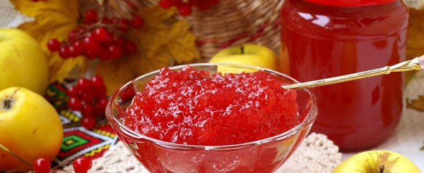 Pašdarināts ābolu un viburnum ievārījums Pašdarināts ābolu un viburnum ievārījums