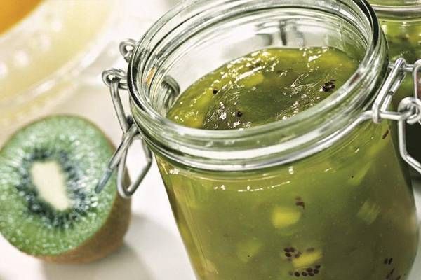 Kivi un bumbieru ievārījums Kivi un bumbieru ievārījums