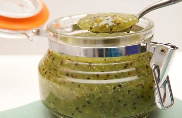 Kivi un cukini deserts Kivi un cukini deserts