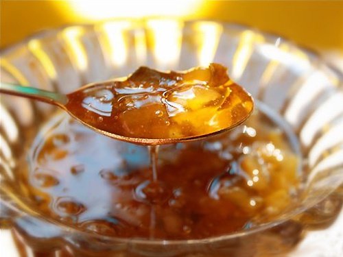 Aromatický dezert "Priehľadný jantár"