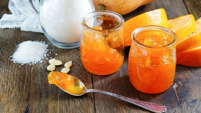 Gatavais deserts jāuzglabā vēsā vietā.